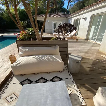 Bikini Les Mimosas Semesterbostad Bormes-les-Mimosas
